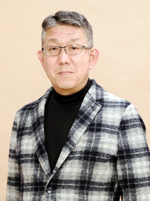 カウンセラー武富健一